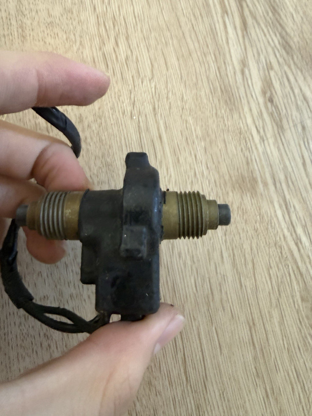 NOS 70-72 FORD CRUISE CONTROL SENSOR D0AZ-9D842-C5