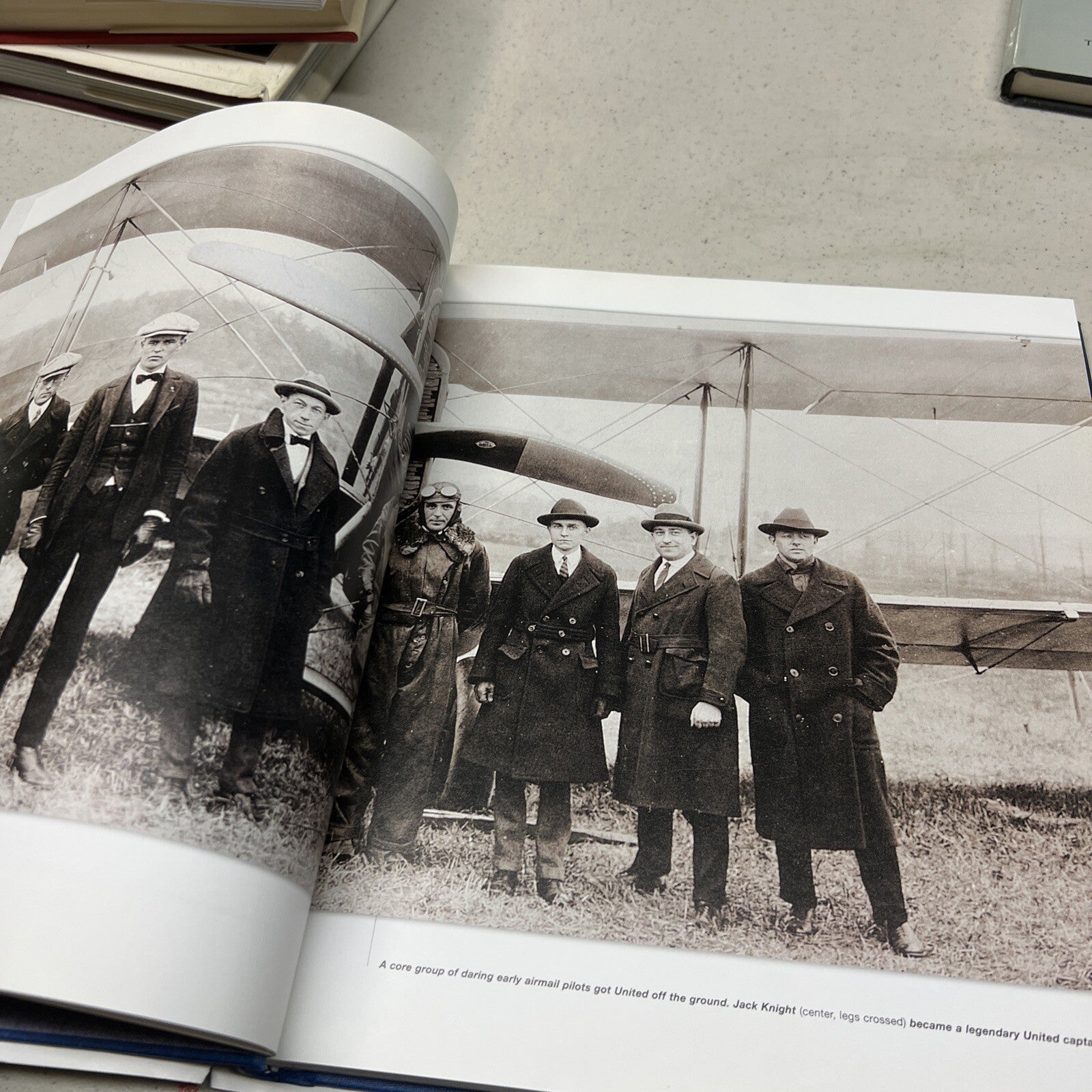 United Airlines The Age Of Flight A History Of America's Pioneering Airline 20017