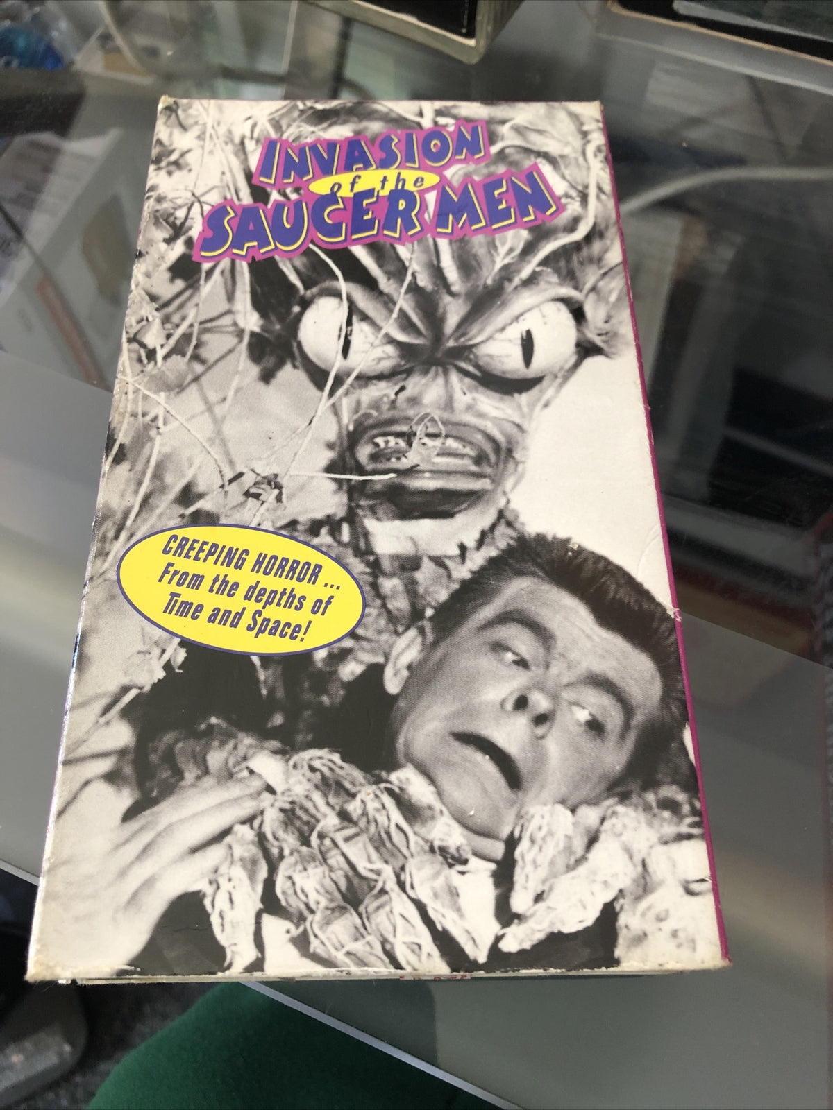 Invasion of the Saucer Men (VHS) Steven Terrell Gloria Castillo Frank Gorshin VG0