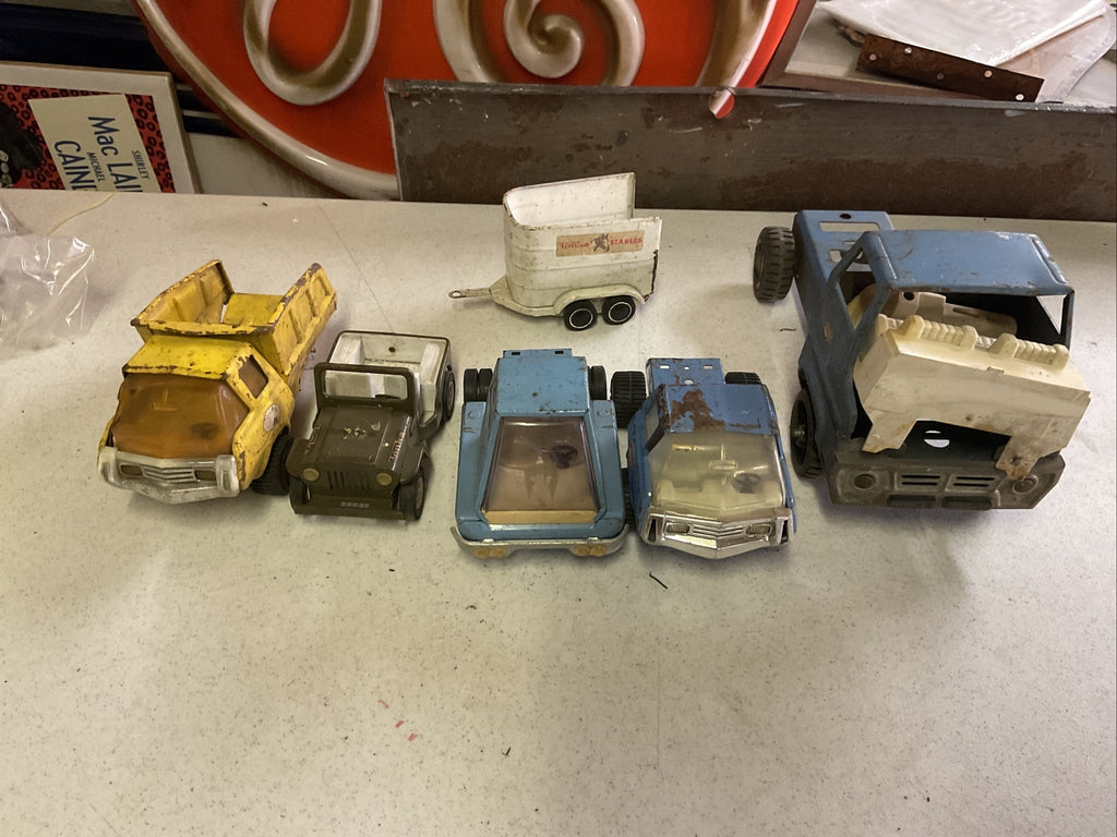 Vintage tonka trucks for Parts and Restore 1960’s Lot Of 50