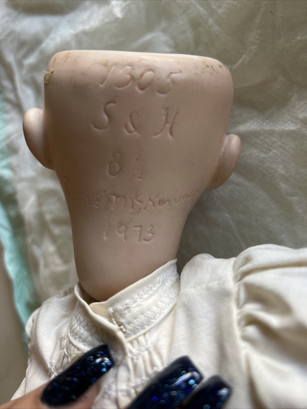 Vintage Simon Halbig S & H  1305  Repro Doll 1973 16.5”4