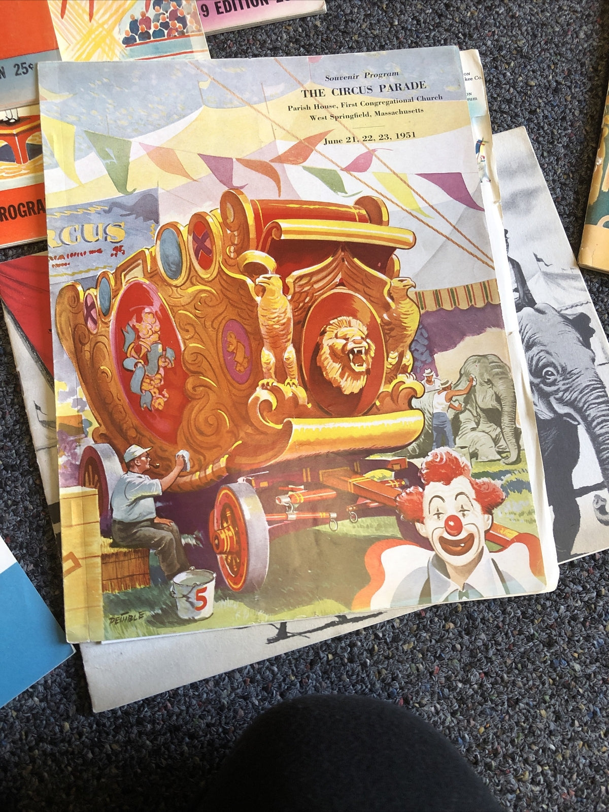 Lot Of 17 Ringling Bros. and Barnum & Bailey CIRCUS Magazine And Program9