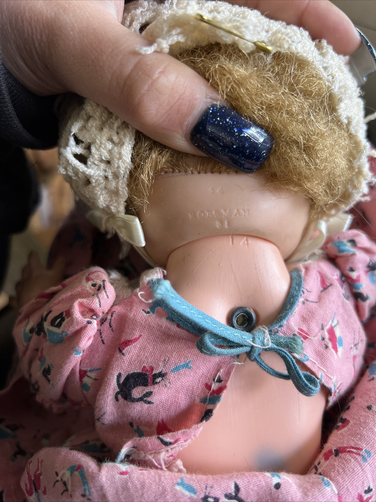 11” Vintage Vinyl Horseman Inc. Baby Doll Sleepy Eyes with Bonnet 1971 #142
