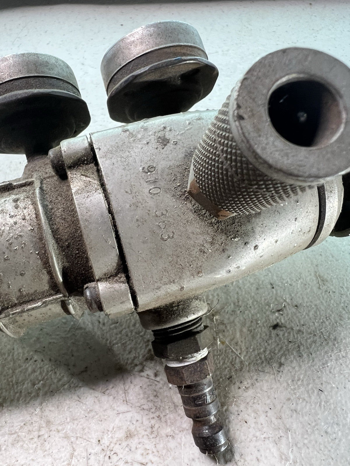 Vintage SprayIT Regulated Pressure Line Valve – Dual Gauge3