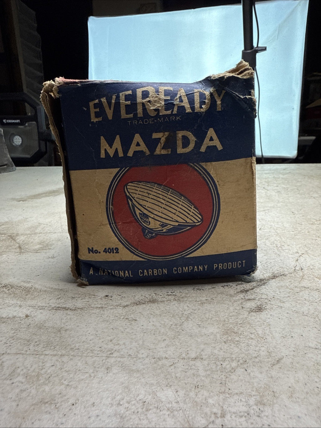 Eveready Mazda 4012 Fog Light Driving Antique Vintage 6" Headlight NEW9