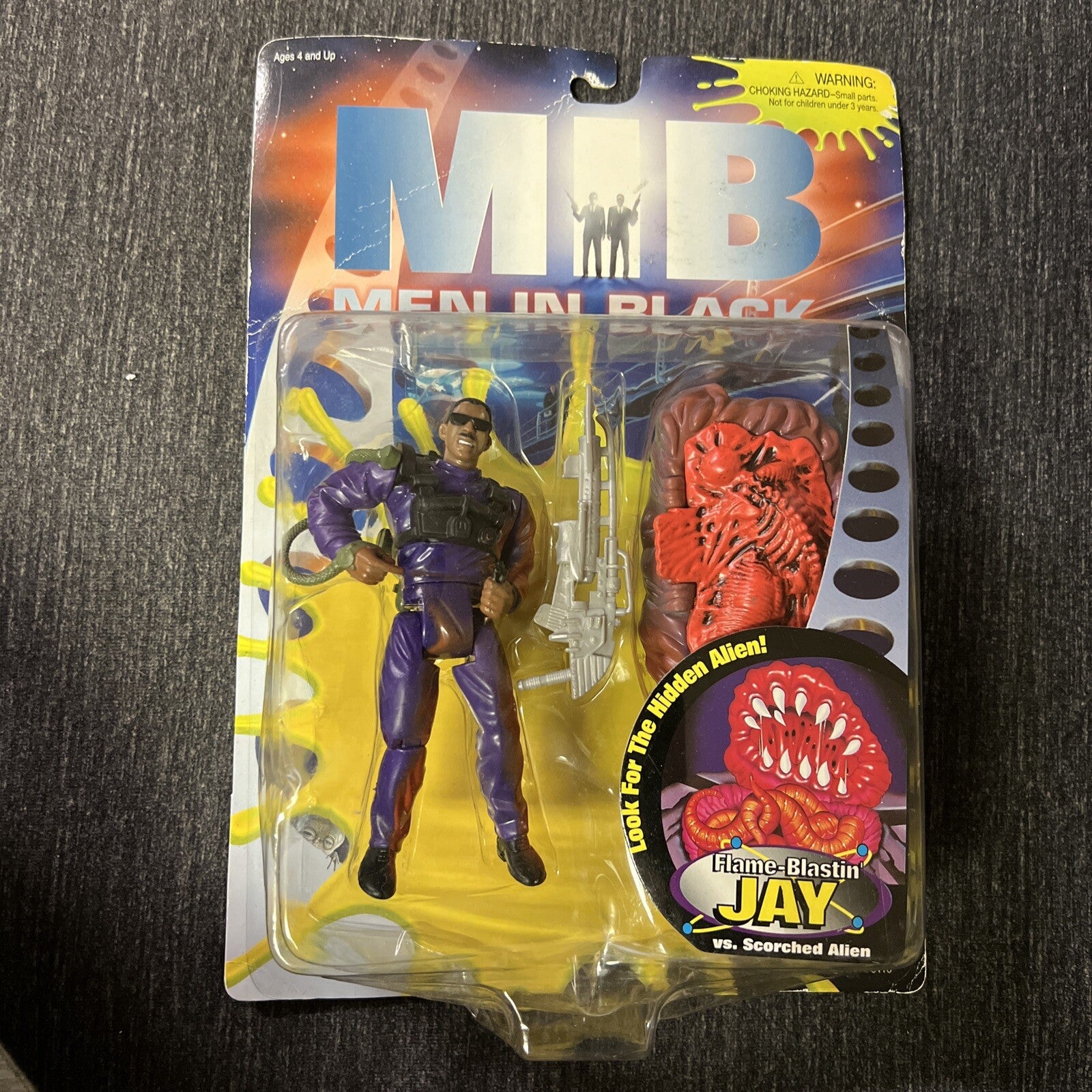 MIB Men In Black Flame Blastin Jay Vs. Scorched Alien Collectible Action Figure1