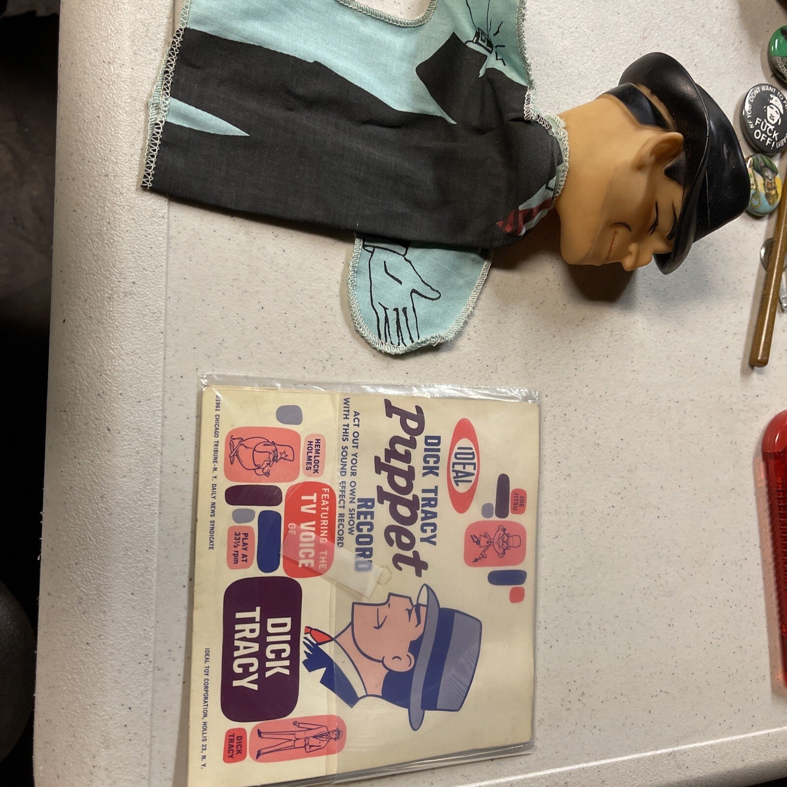DICKY TRACY HAND PUPPET W Record VINTAGE  19610