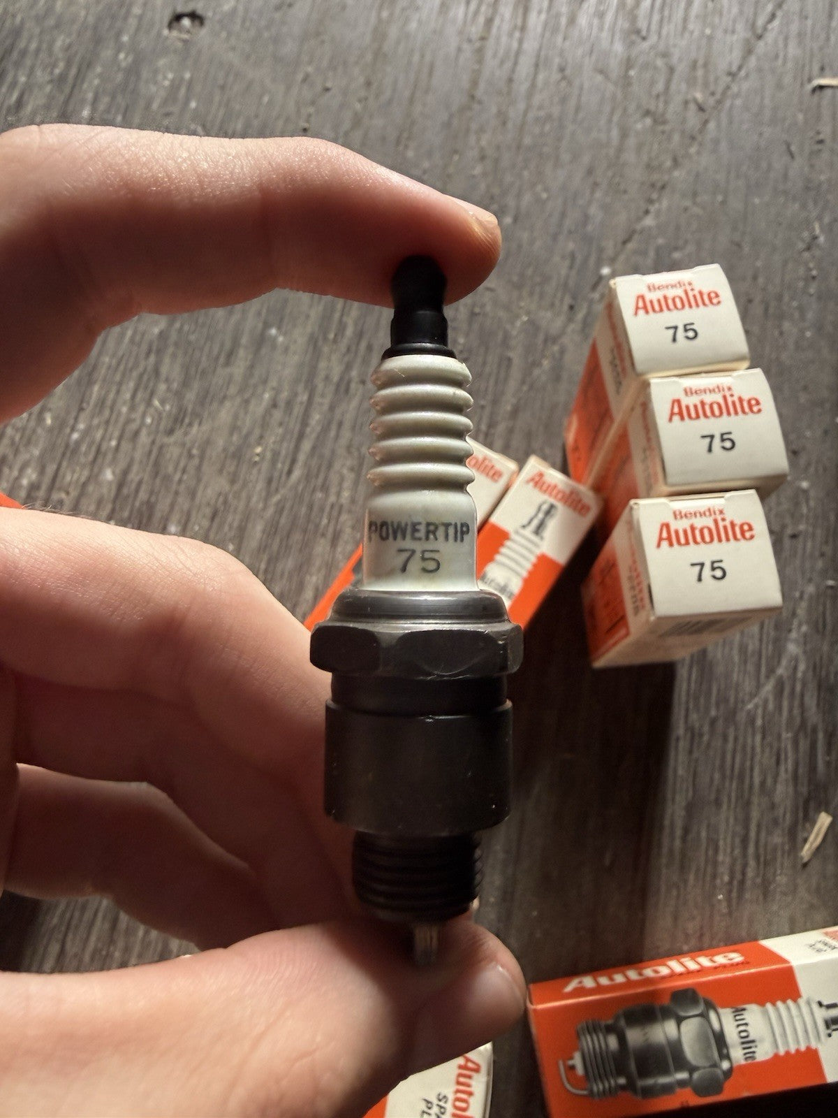NOS Motorcraft Autolite 75 Spark Plugs Lot Of 62