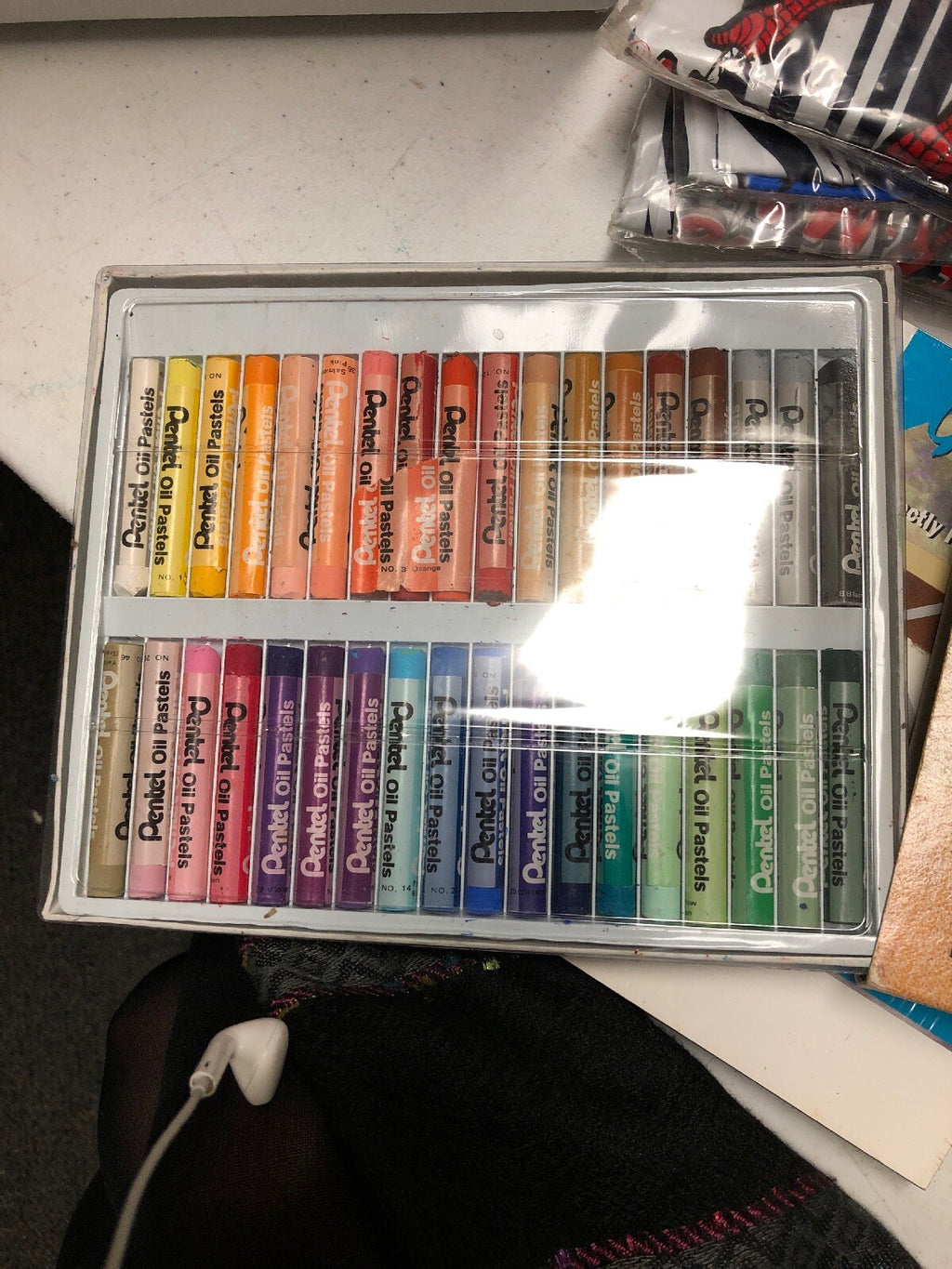 PENTEL ARTS OIL PASTELS 36 COLOR PACKAGE w/ CASE And 16 COLOR PACKAGE w/ CASE1