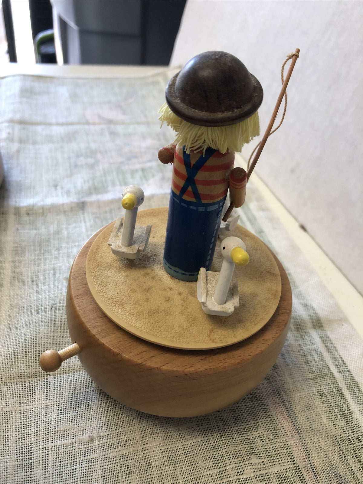 Vintage Schmid Wind Up Music Box Lazy River 271 Made in Japan2