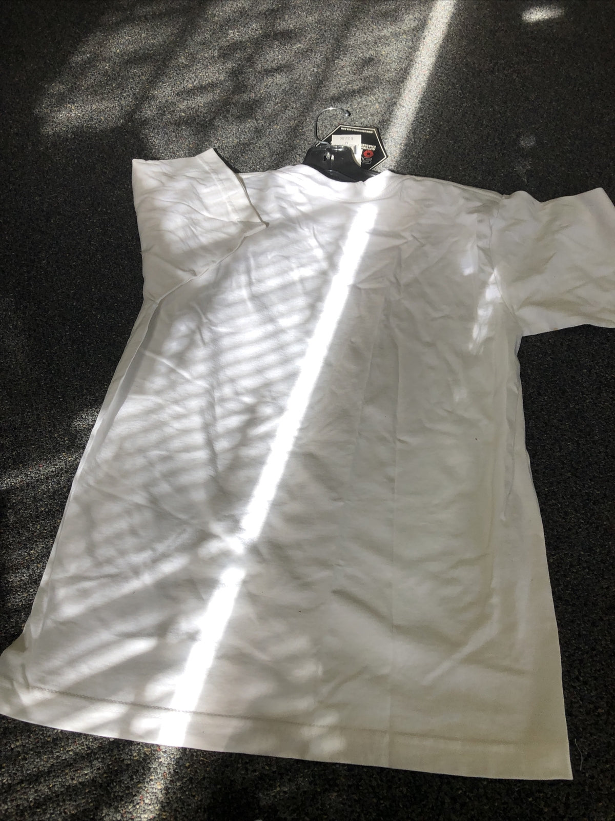 Vintage 90’s NOS Southpole Shirt Size M3