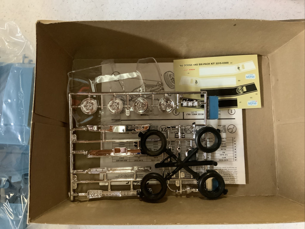 '69 Dodge 440 "Six Pack" by Monogram 1:243