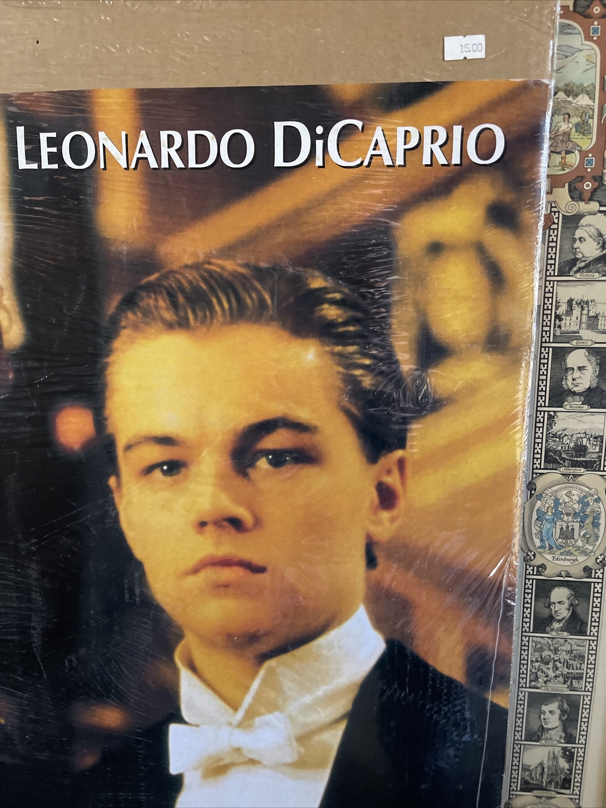 TITANIC 1997 MOVIE POSTER LEONARDO DICAPRIO KATE WINSLET 23” X 33”4