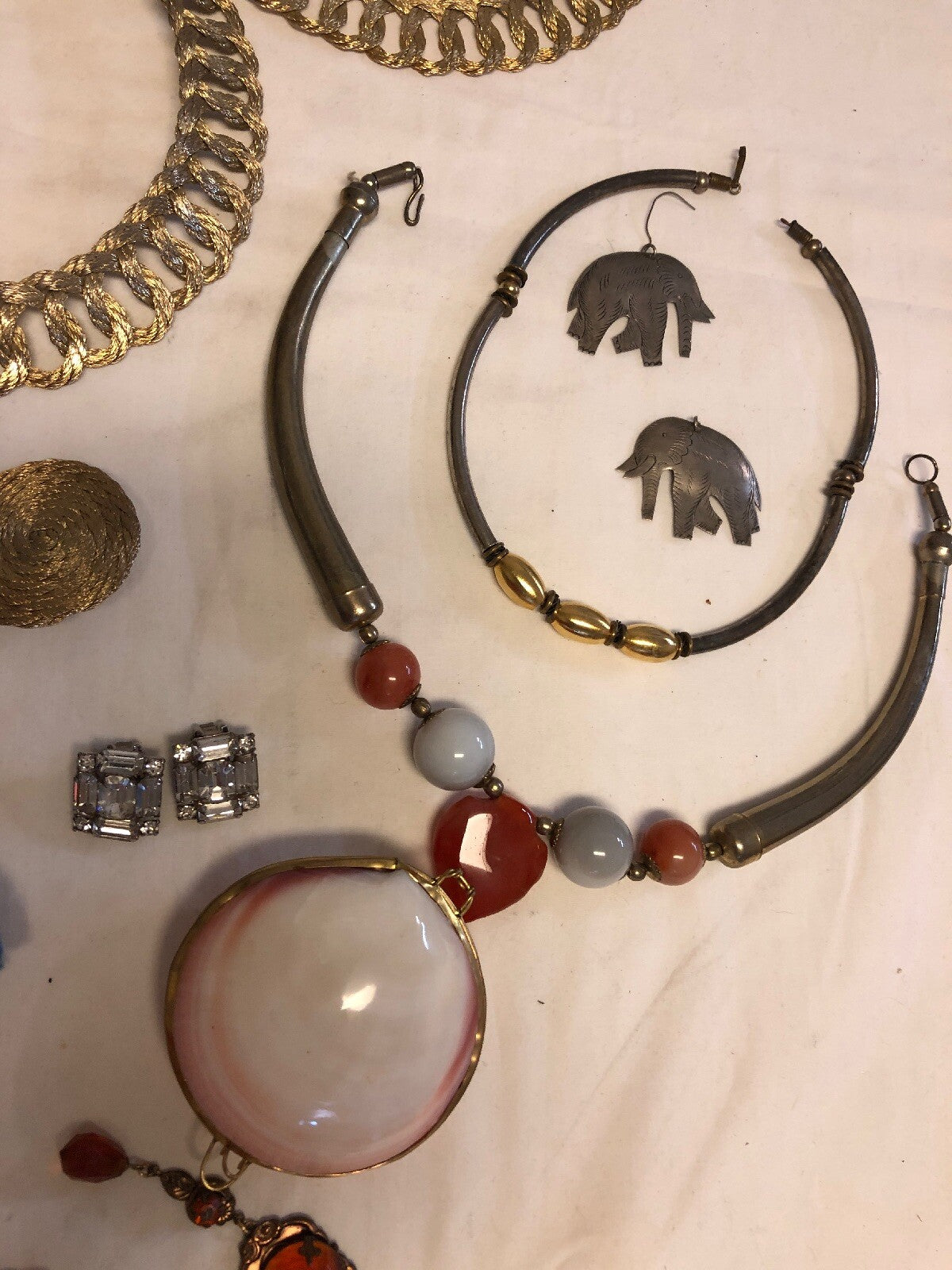 Costume African Jewelry Lot Necklaces, Earrings, Clam Jewelry Holder, Pictures3