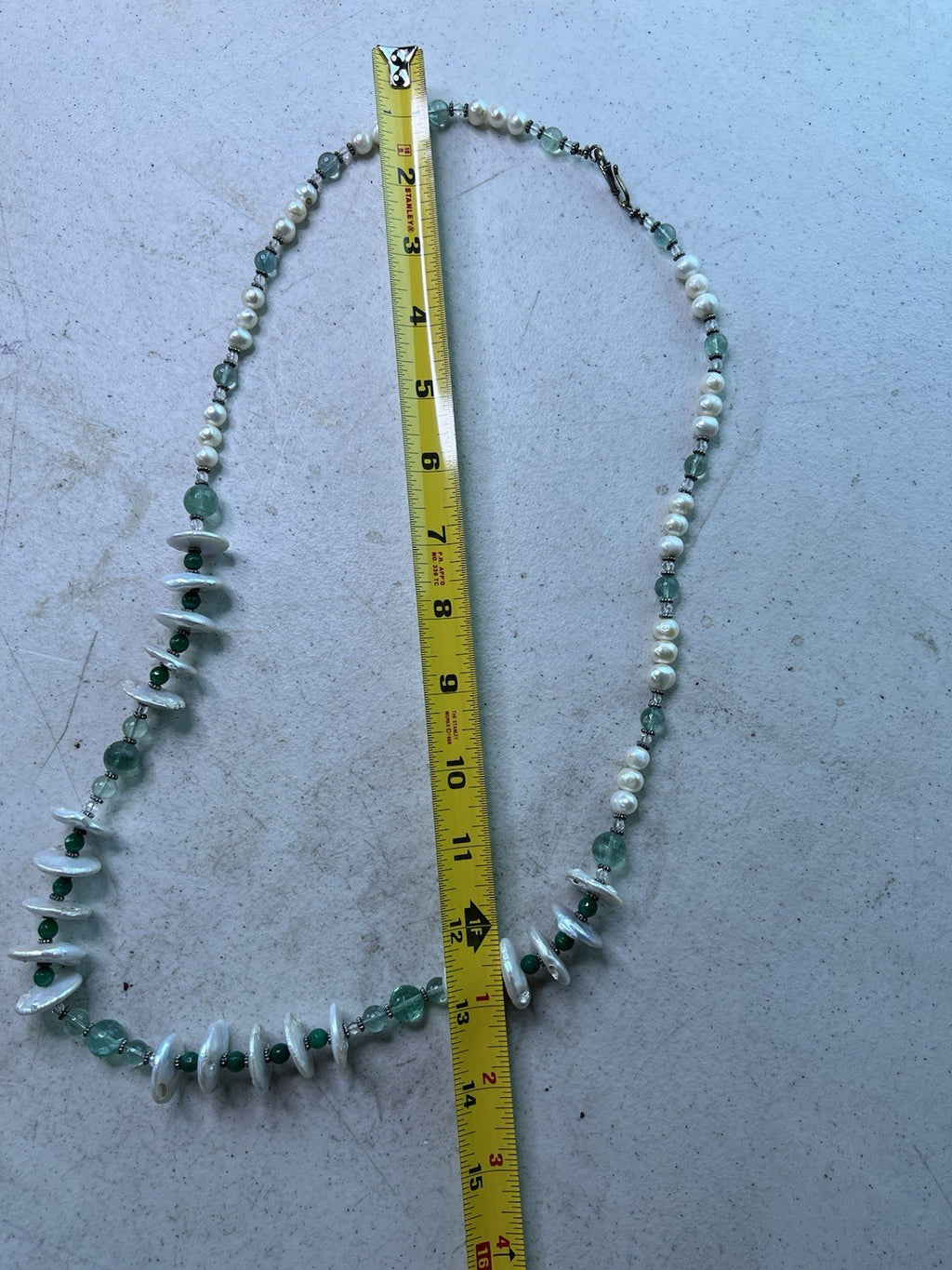 Vintage Green & Pearl Beaded Necklace w/ Shell Discs, 16.5" Handmade Clasp4