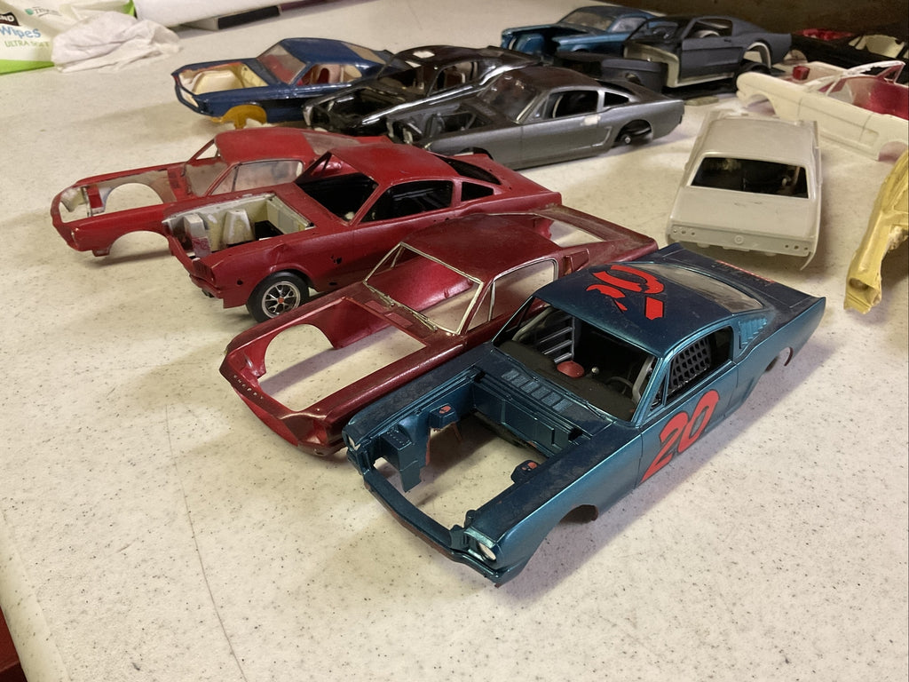 Vintage Car Model Junkyard  /restoration project Body Lot1