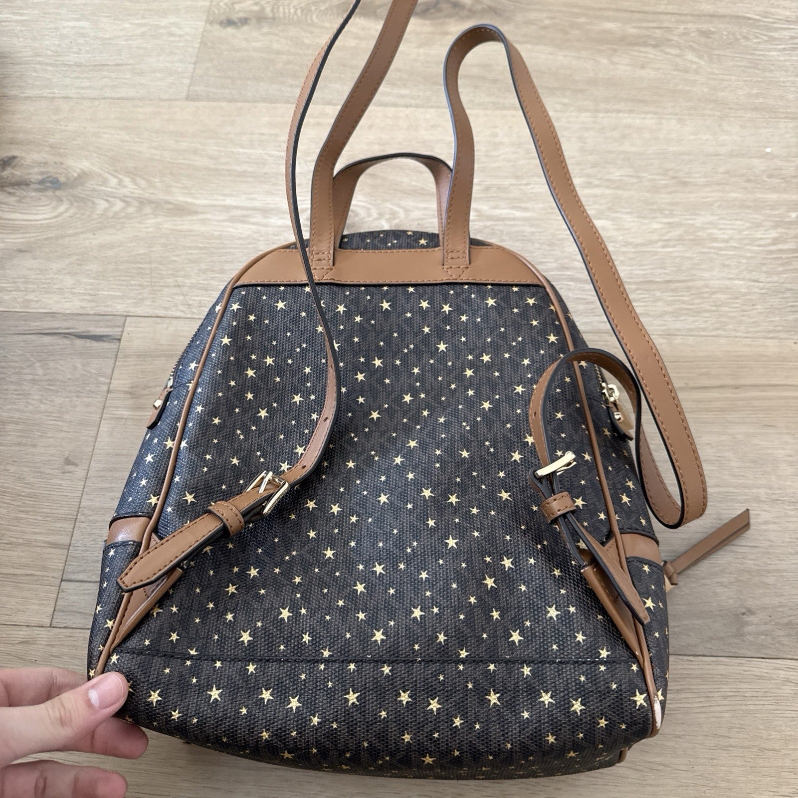 Michael Kors Rhea Zip Logo Stars Brown, Medium Backpack6