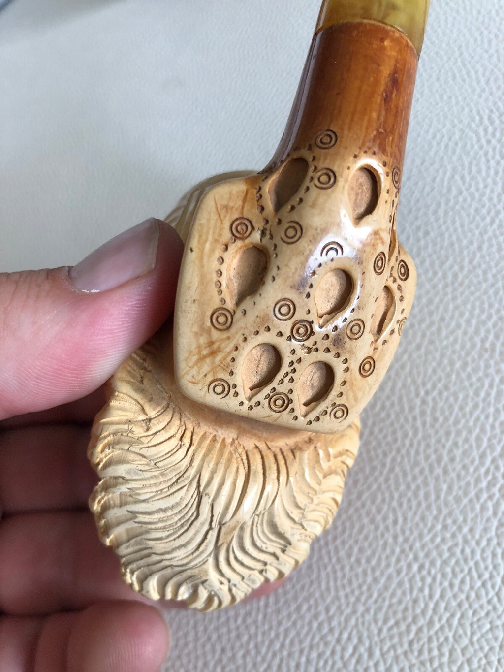 Antique Carved Figural Sultan Meerschaum Pipe High Detail Egg Yolk Stem3