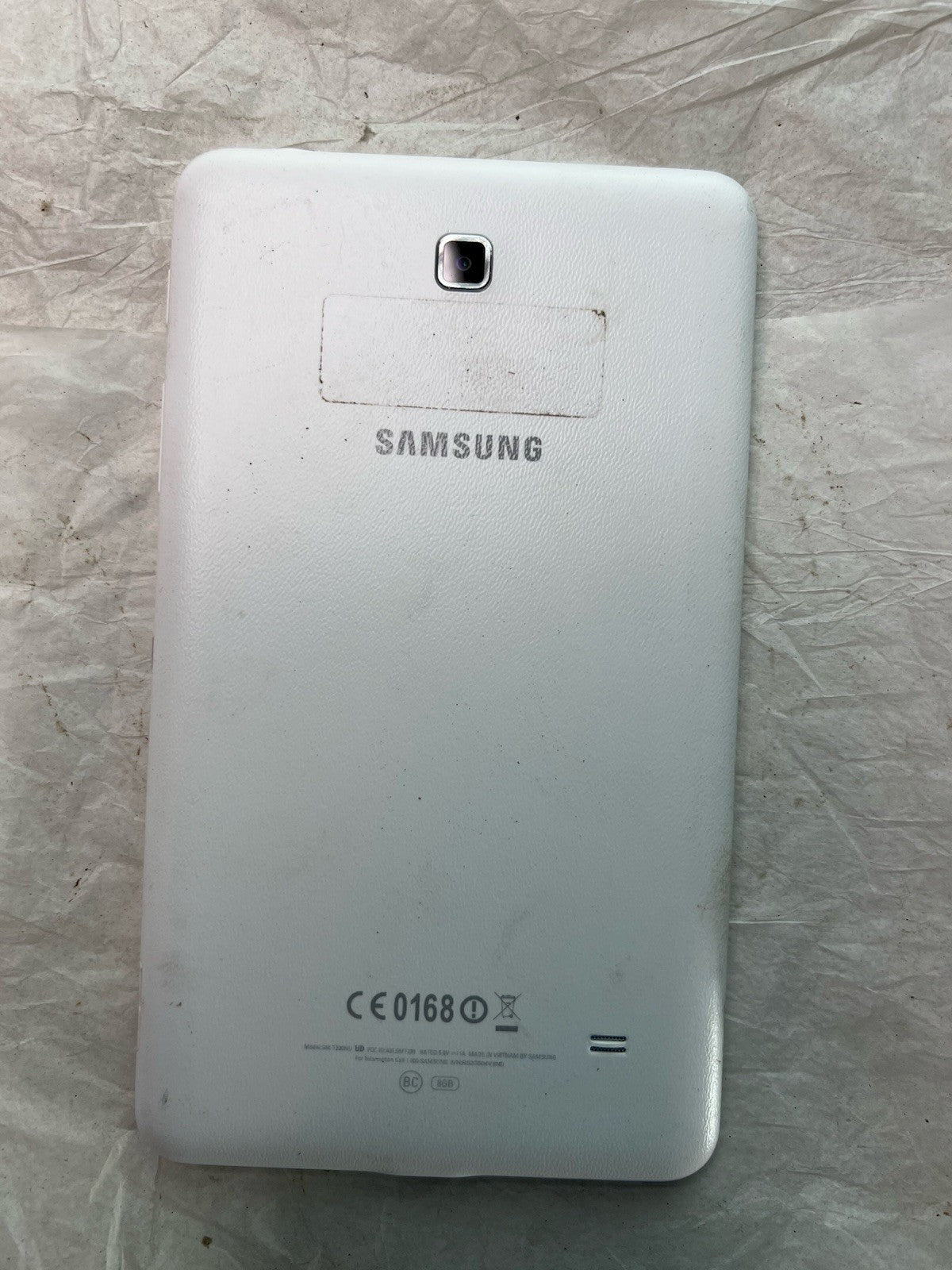 Samsung Galaxy Tab A 8GB   7" screen SM-T280 BWIFI TABLET1