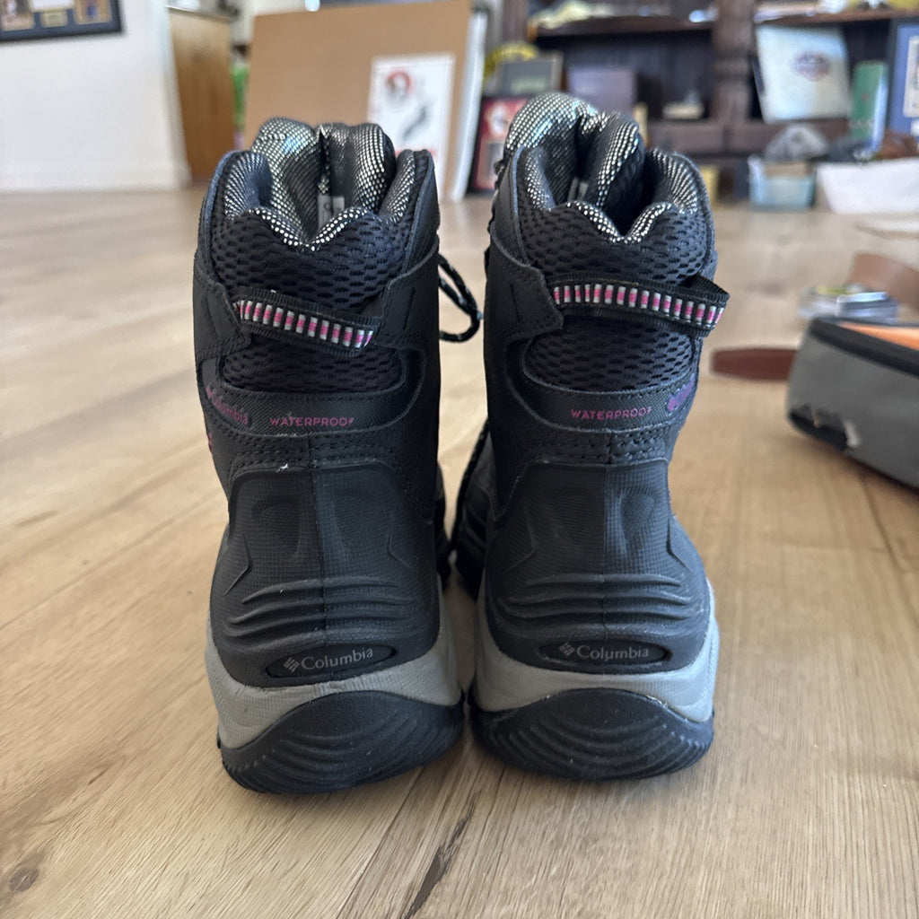 Columbia Women's Arctic Trip Omni-Heat Waterproof Winter Boots Size 72