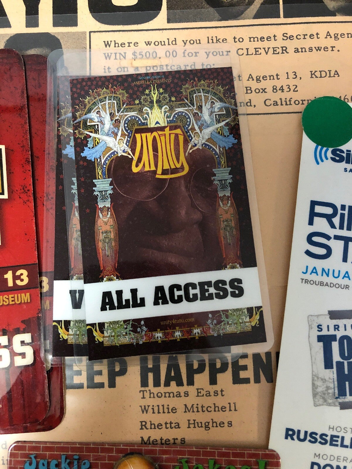 Music Concert Vip Access Lot Jackie Martling Guitar Pick Smokey And The Miracles4