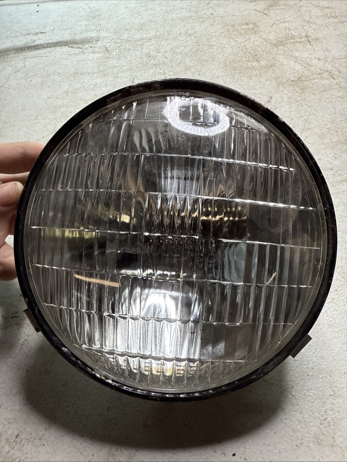 Vintage 4030 Sealed Beam 7” Headlight – Chrome Bezel3