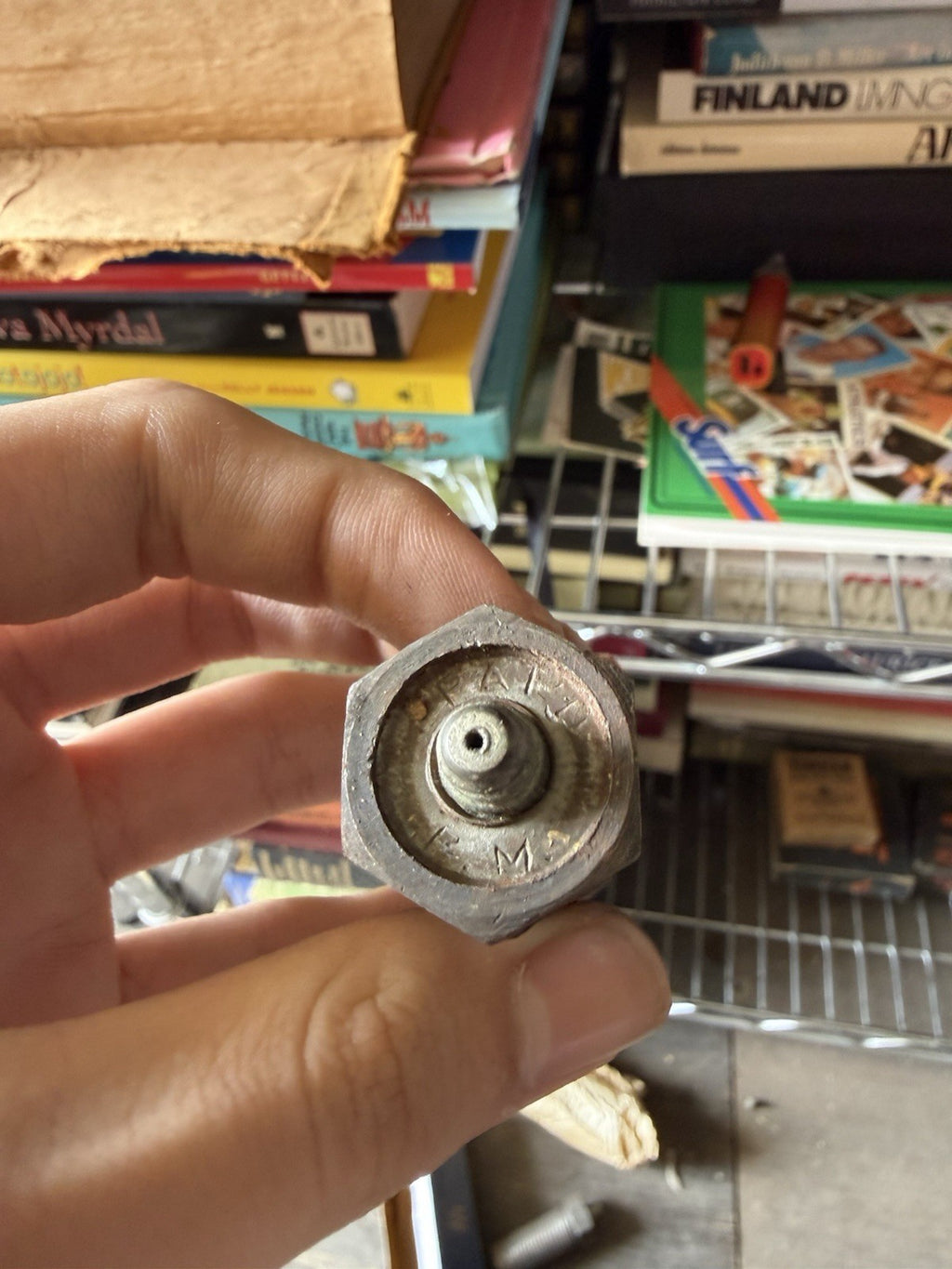 NOS Willys-Overland Spring Shackle Bushing 635532 L/H Thread MB GPW CJ9