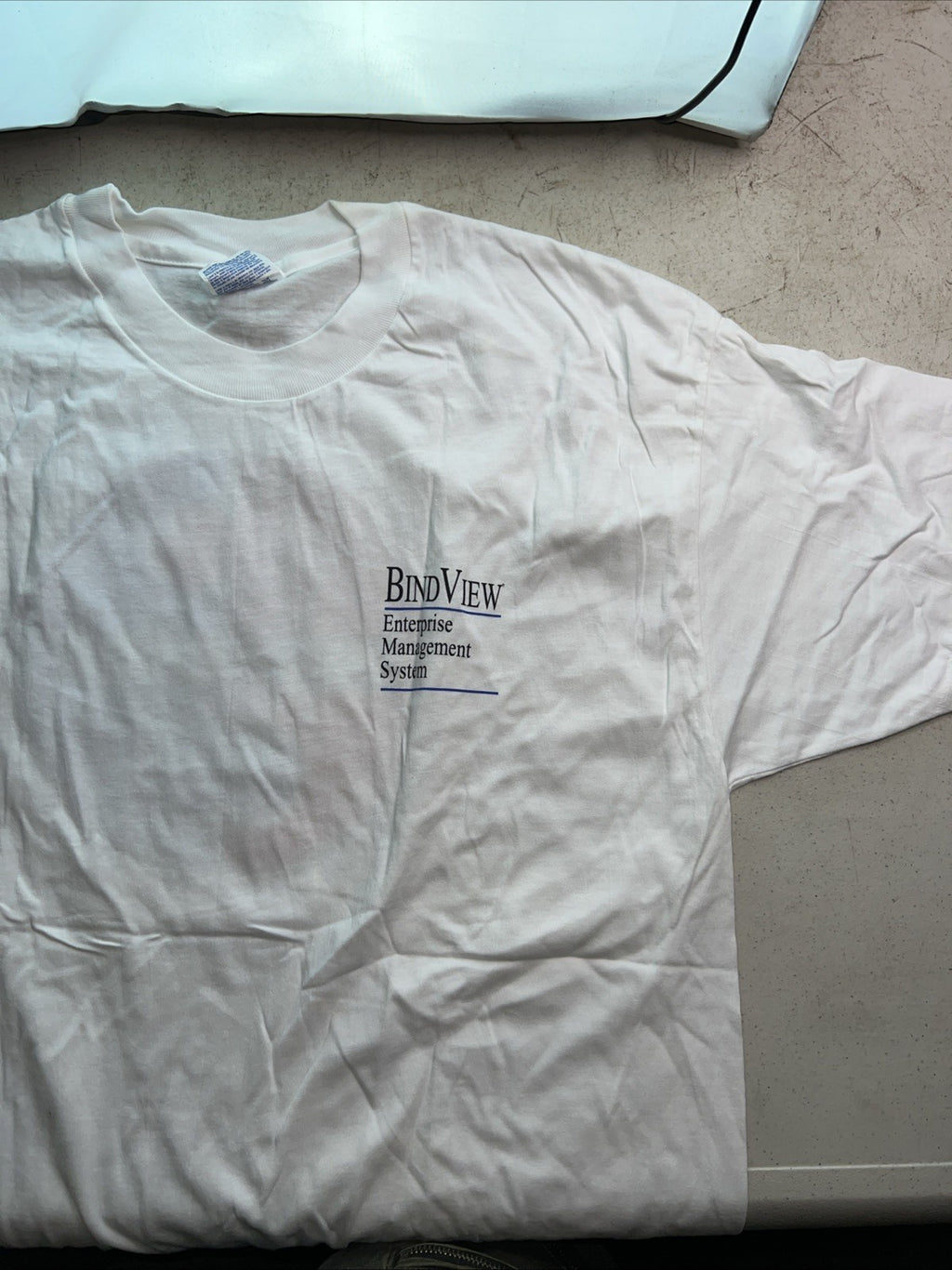 Vintage BindView “Microsoft " T-Shirt L 90s Tech Enterprise Promo Puzzle Graphic1