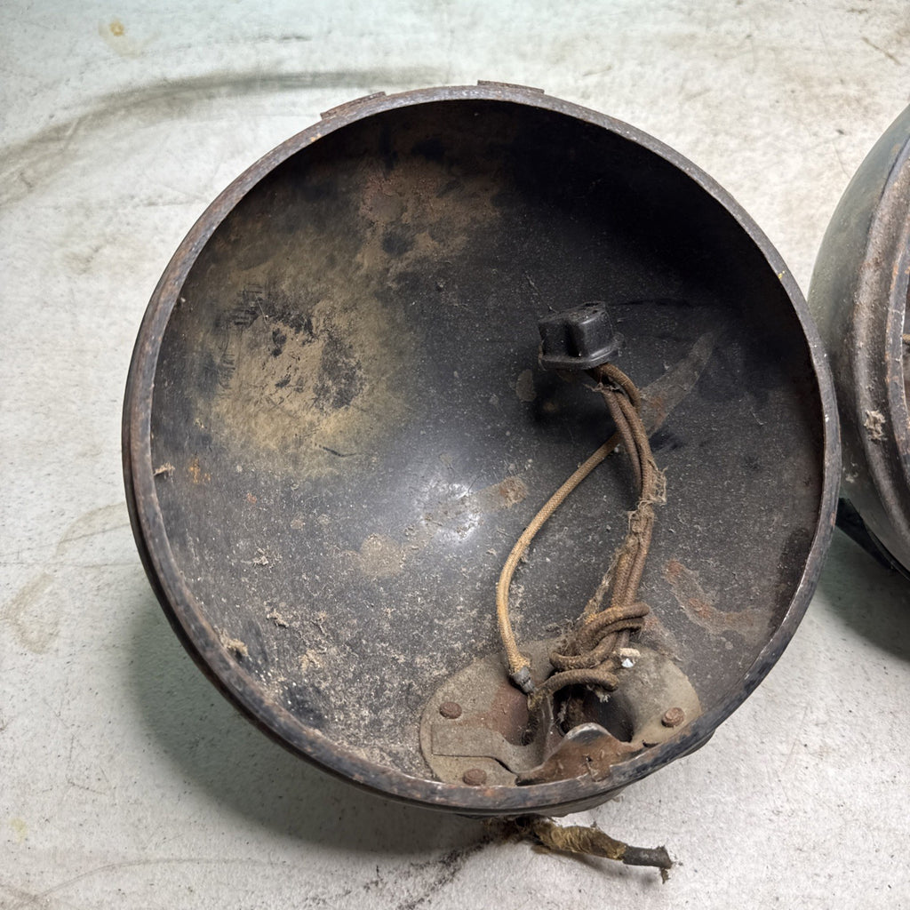 Old Vintage Sealed Beam Headlight Housing Only  Rat Rod Sprint Car Scta1