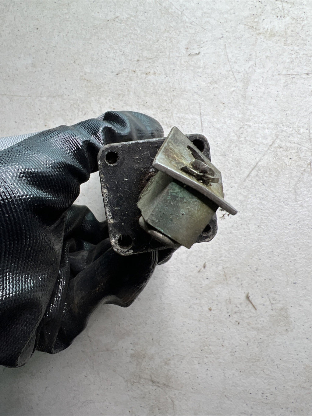 Bellows-Valvair Controlled Air Power Device4