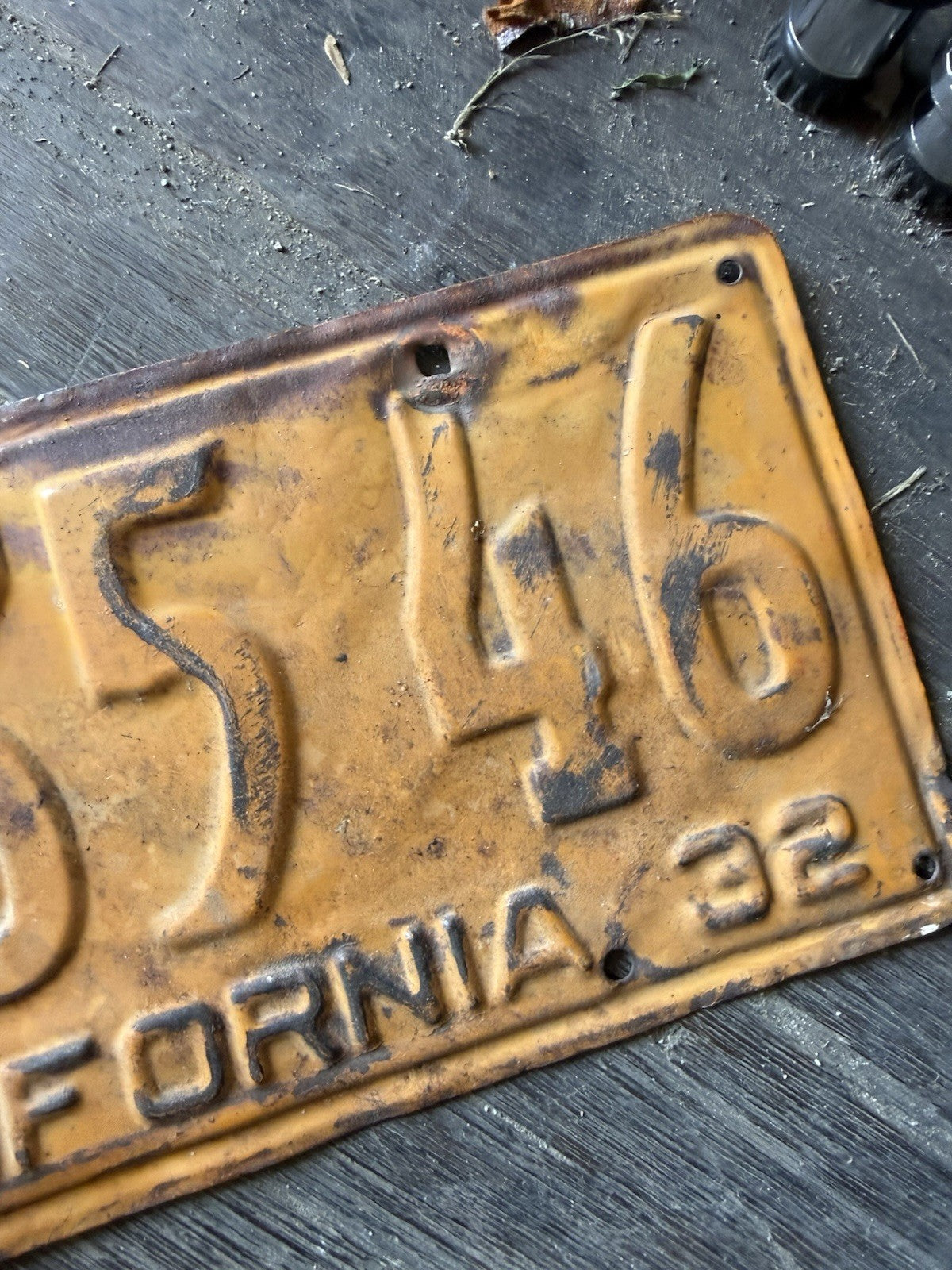 Vintage 1932 California License Plate Original Antique Yellow/Black Patina6