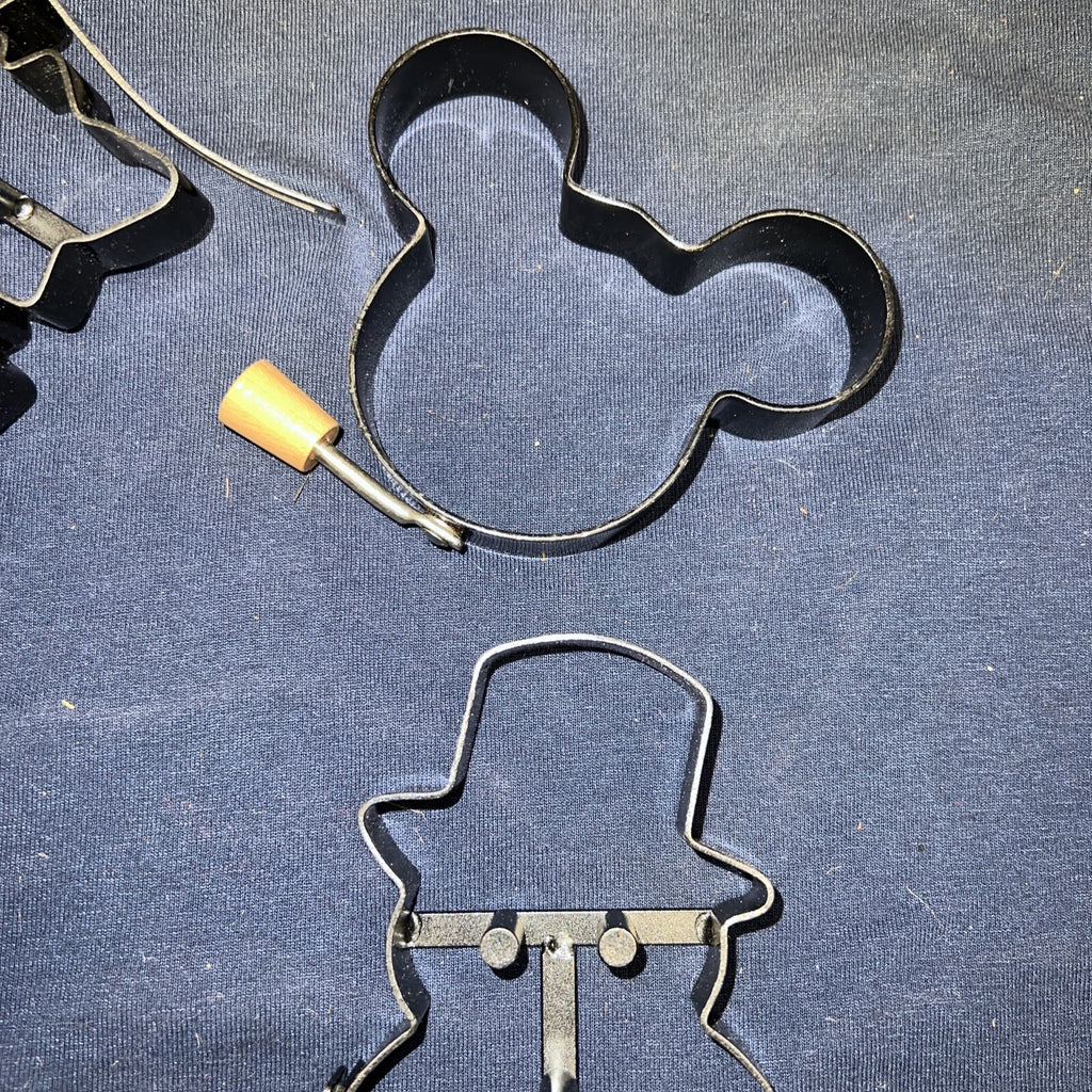 Lot 3 Vintage Christmas Cookie Cutters 1 Mickey Mouse Cookie Cutters3