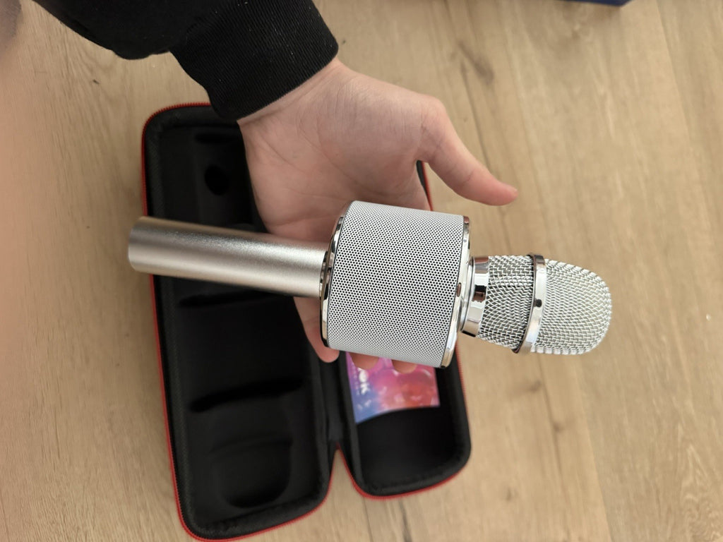 BONAOK Wireless Bluetooth Karaoke Mic 3-in-1 Handheld Microphone & Speaker2