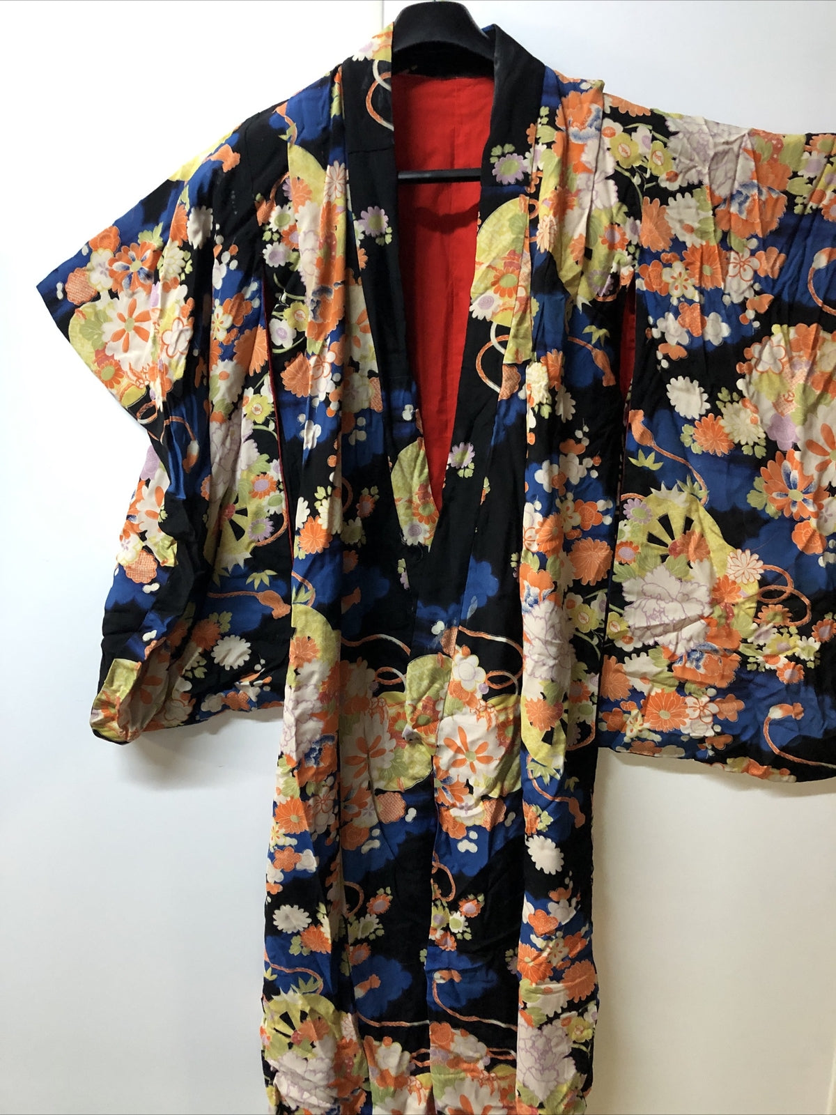 Japanese kimono,SILK,IRO-UCHIKAKE" Women’ Robe Pink, Gold, Vermilion, Flowers.4