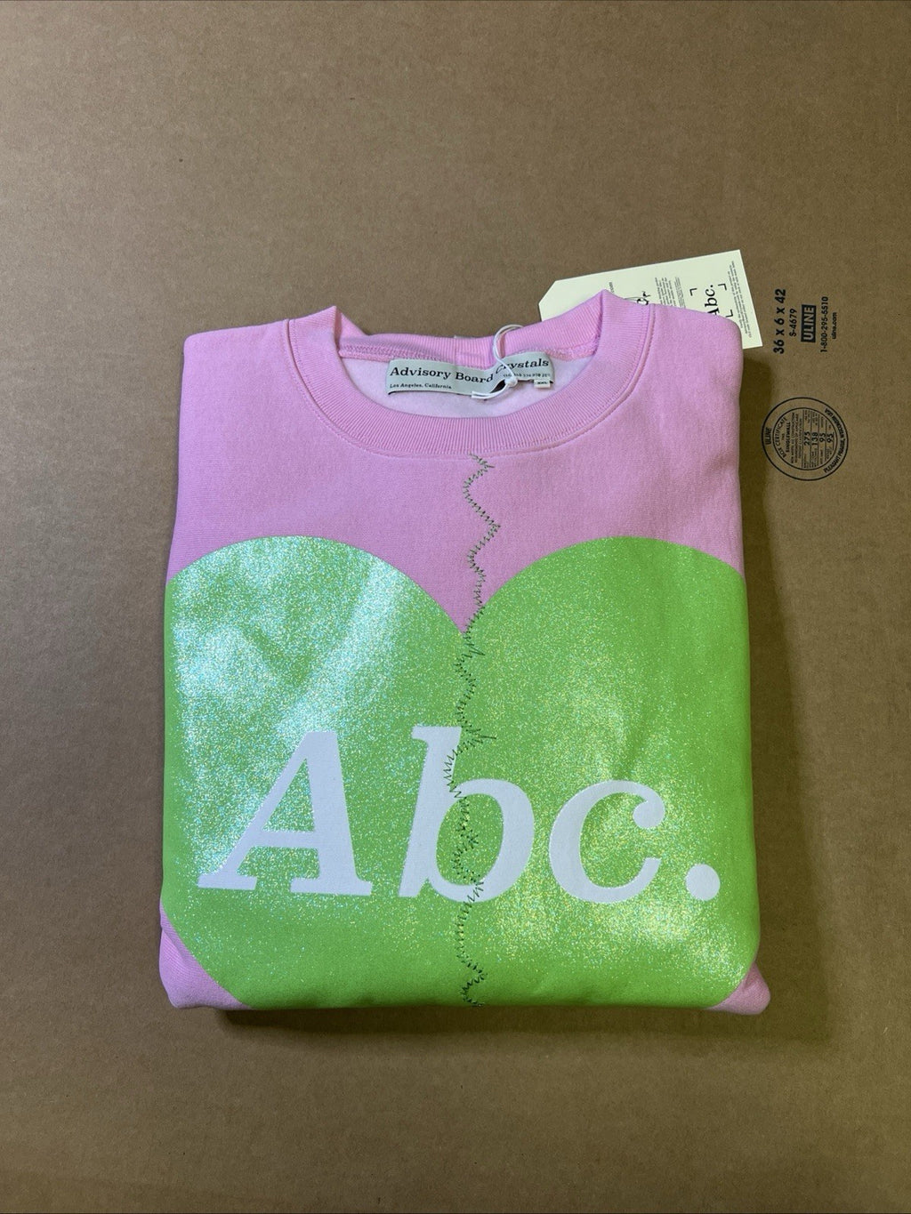 Advisory Board Crystals Crewneck Sweater Valentines Day Broken Heart Pink 2XL0