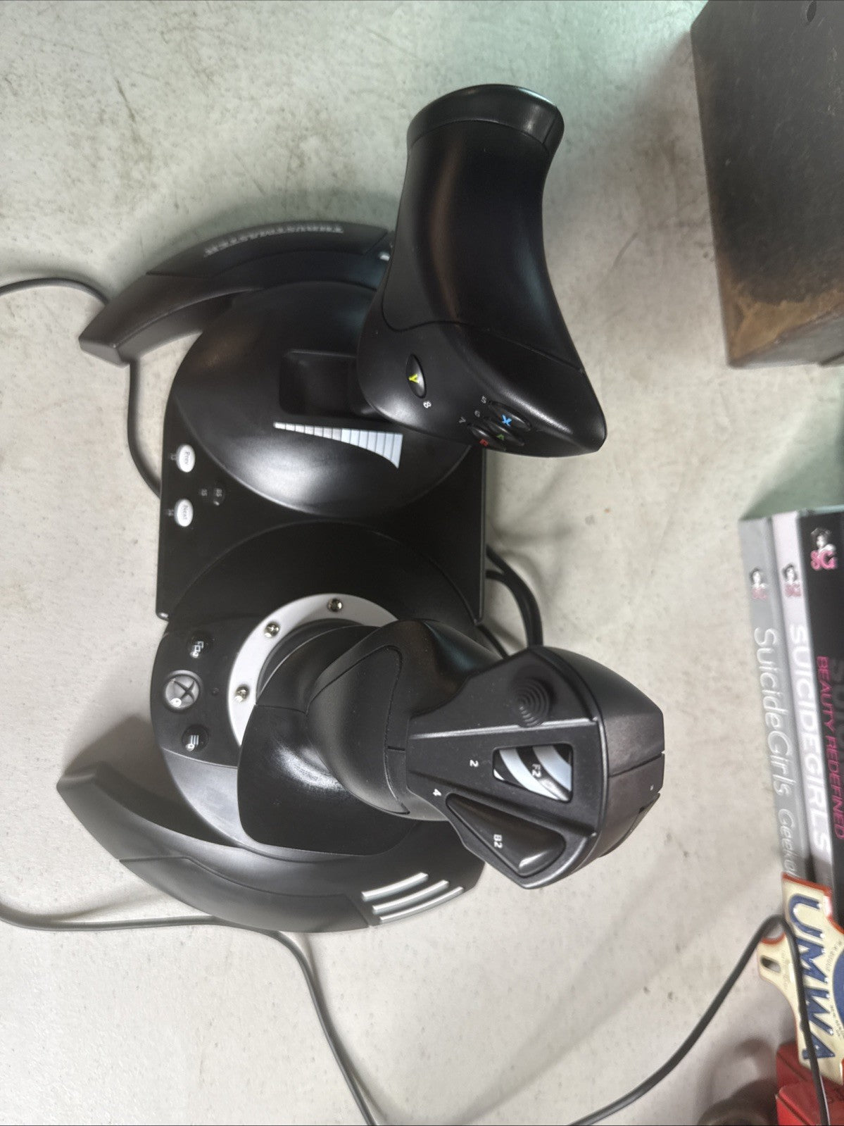 Thrustmaster T-Flight Hotas One Xbox One and Windows Joystick - Black6