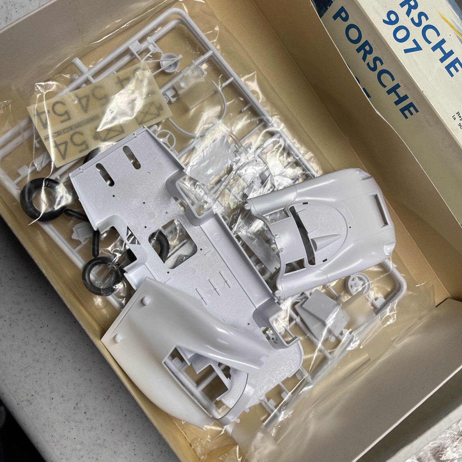 Heller 1/24 PORSCHE 908 907 Kit in box rare Long Tail 1968-1969 looks good3