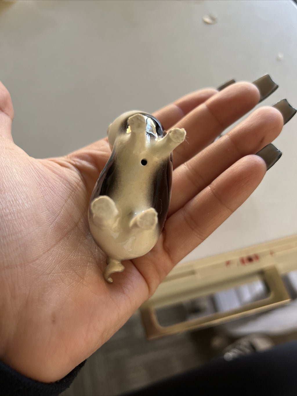 Vintage Pair of Small Pig Figurines Porcelain4