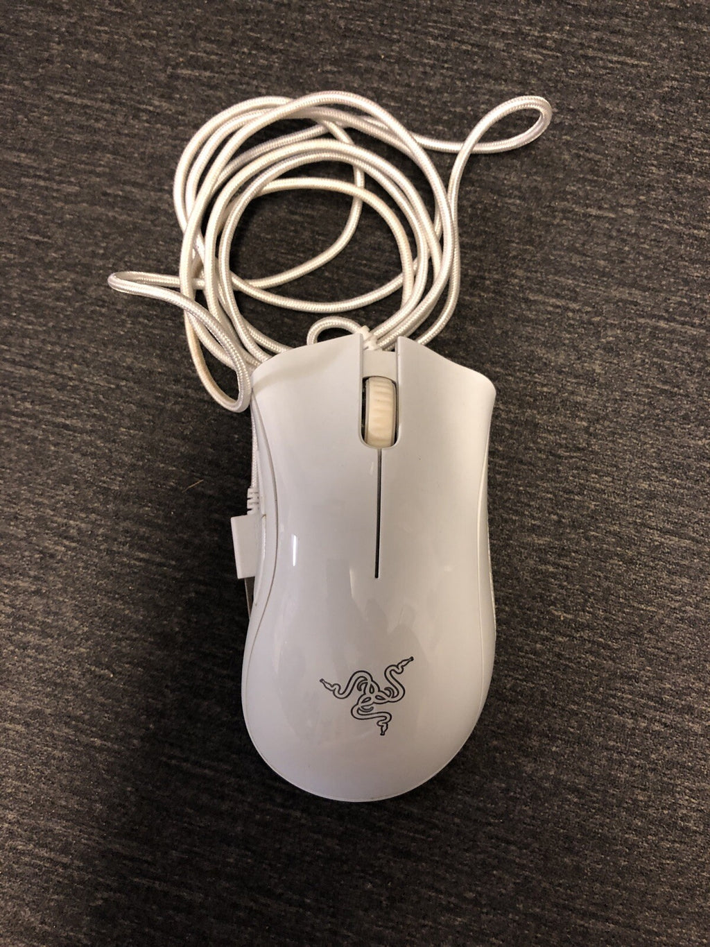 Razer DeathAdder 2000 RZ01-0145 gaming mouse1