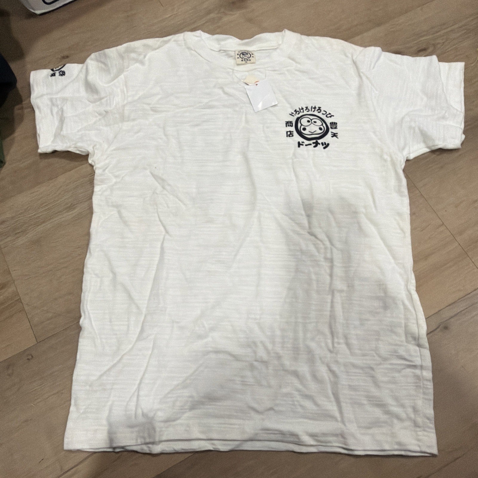 Sanrio Limited Edition Keroppi T-Shirt Size Medium Men's Fashion1