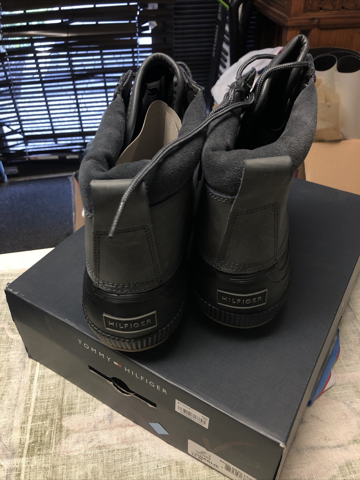 TOMMY HILFIGER TM CHARLIE MENS LEATHER BOOTS DARK GRAY SIZE 13M NOS4