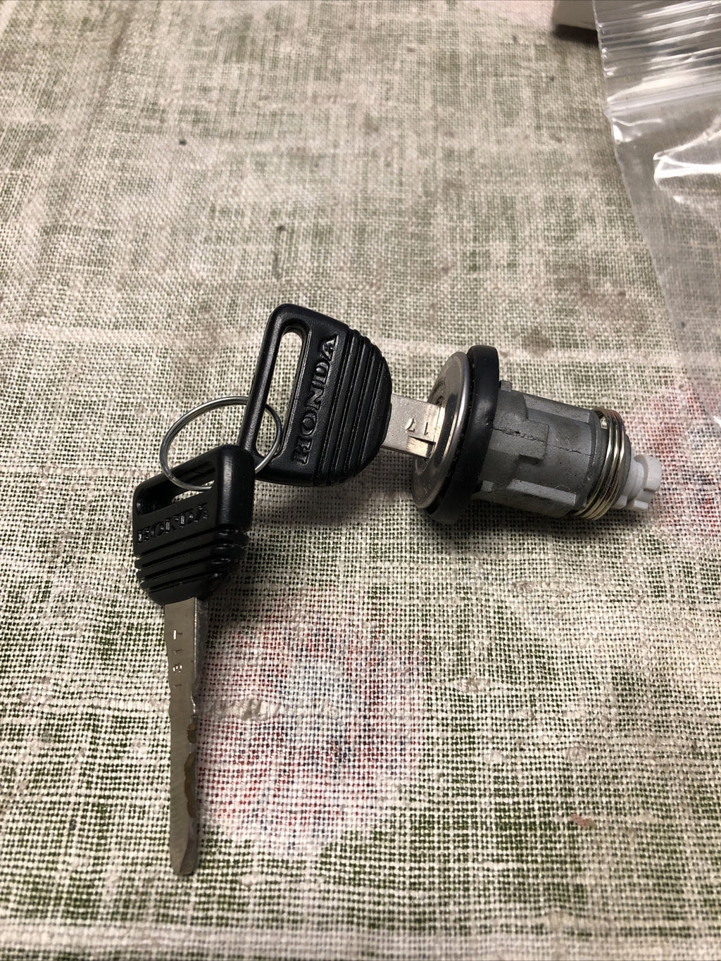 Honda Door Lock W/ 2 Keys K55A0