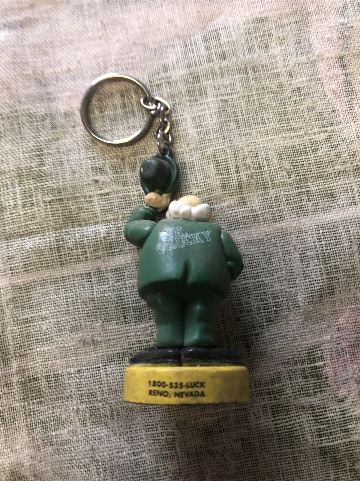 VINTAGE CASINO KEYCHAIN FITZGERALDS RENO, NEVADA MR. O'LUCKY LEPRECHAUN OBSOLETE1