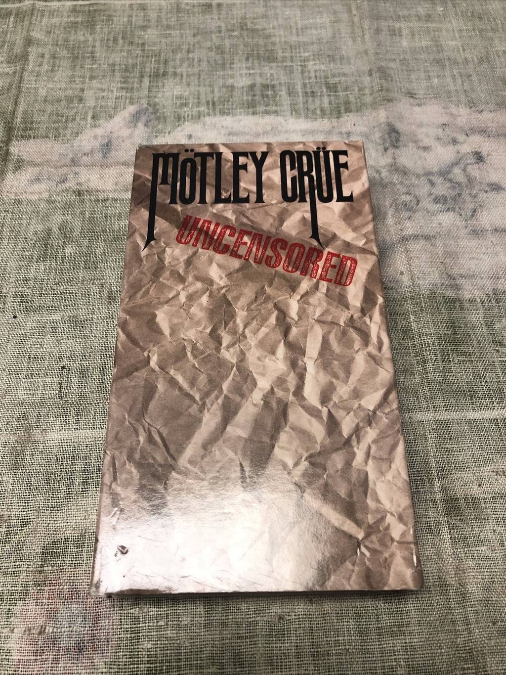Motley Crue - Uncensored (VHS, 1986)0