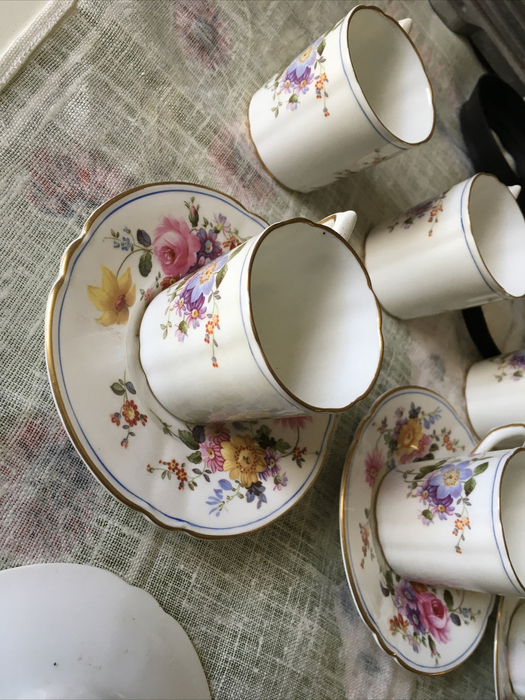 6 Royal Crown Derby English Tea Cups and Saucers Made In England8