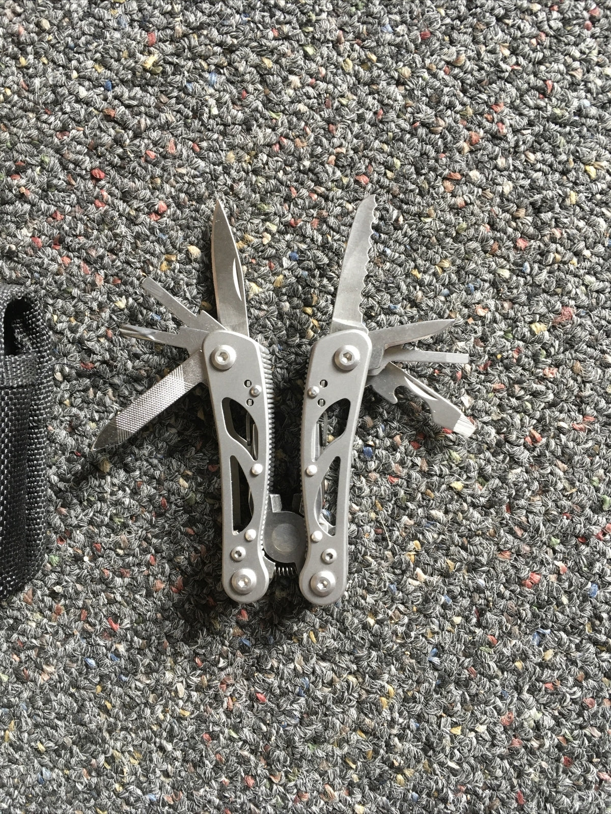 Ganzo Firebird G104-S Multi Tool 9 in 1 Folding Outdoor Pocket Mini With Case1