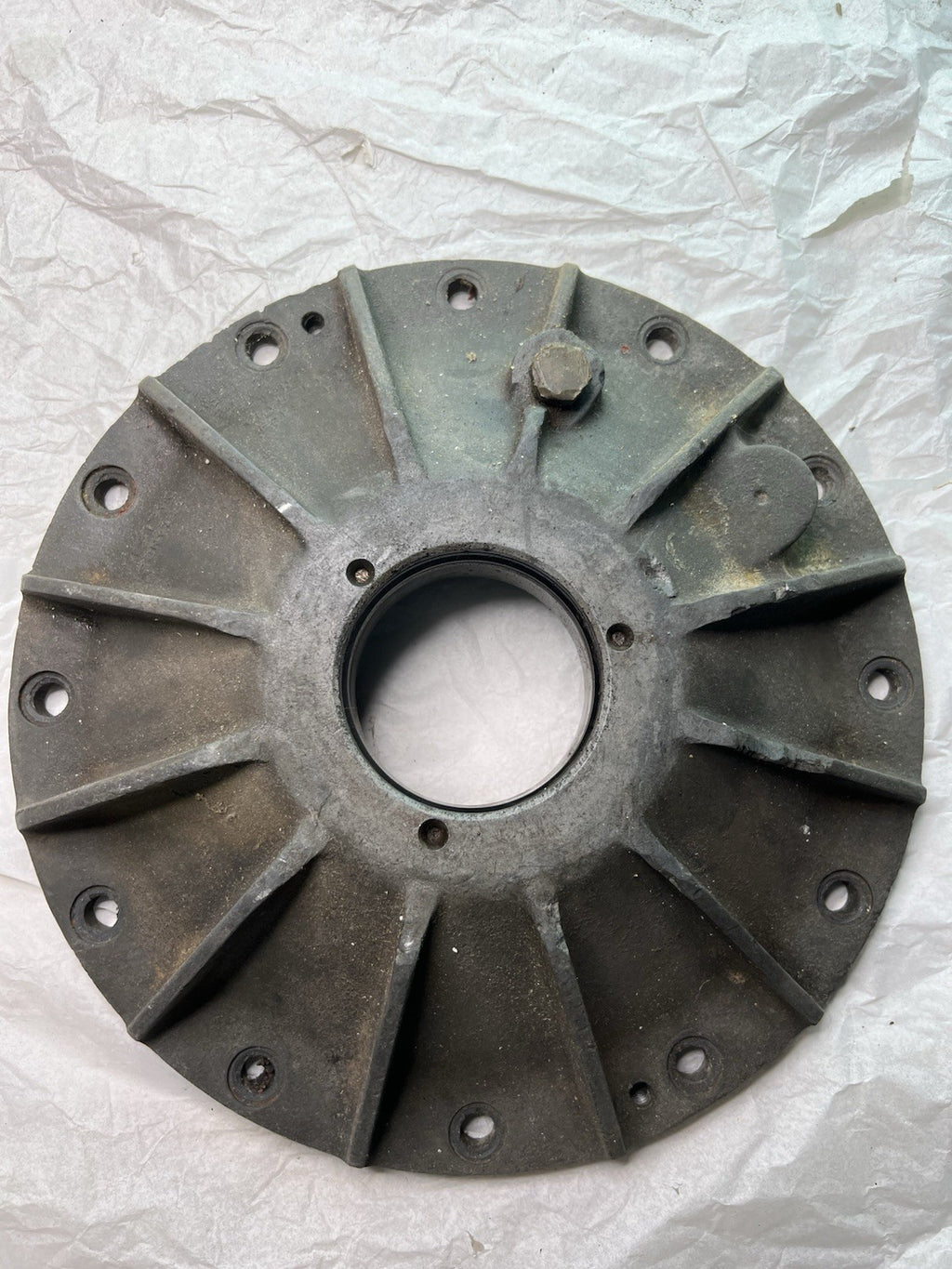 Halibrand Quick Change Rear End Axle Bell | Vintage Cast Housing0