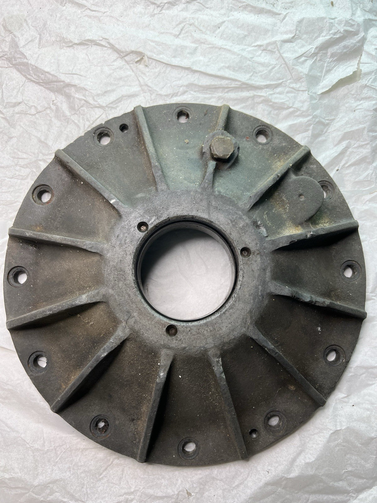 Halibrand Quick Change Rear End Axle Bell | Vintage Cast Housing0