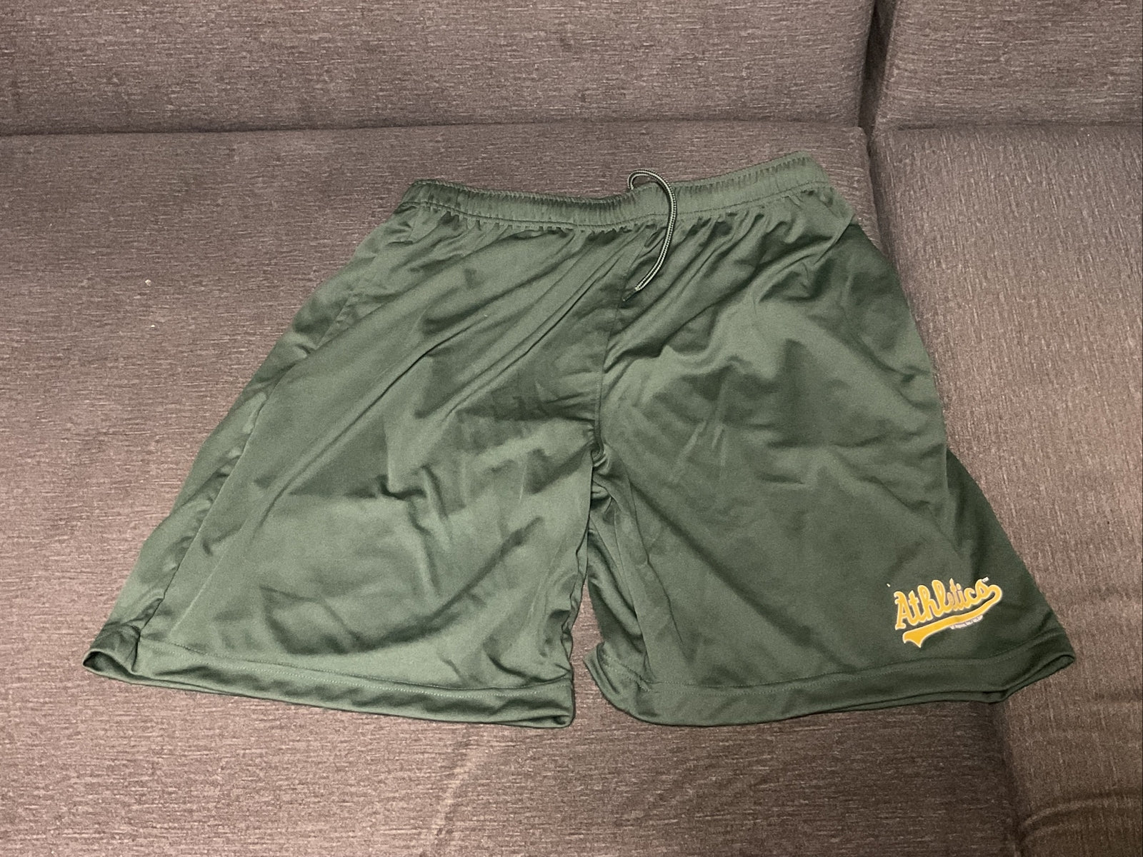 Oakland Athletics MLB TX3 Cool Shorts w/Pockets. Size L0