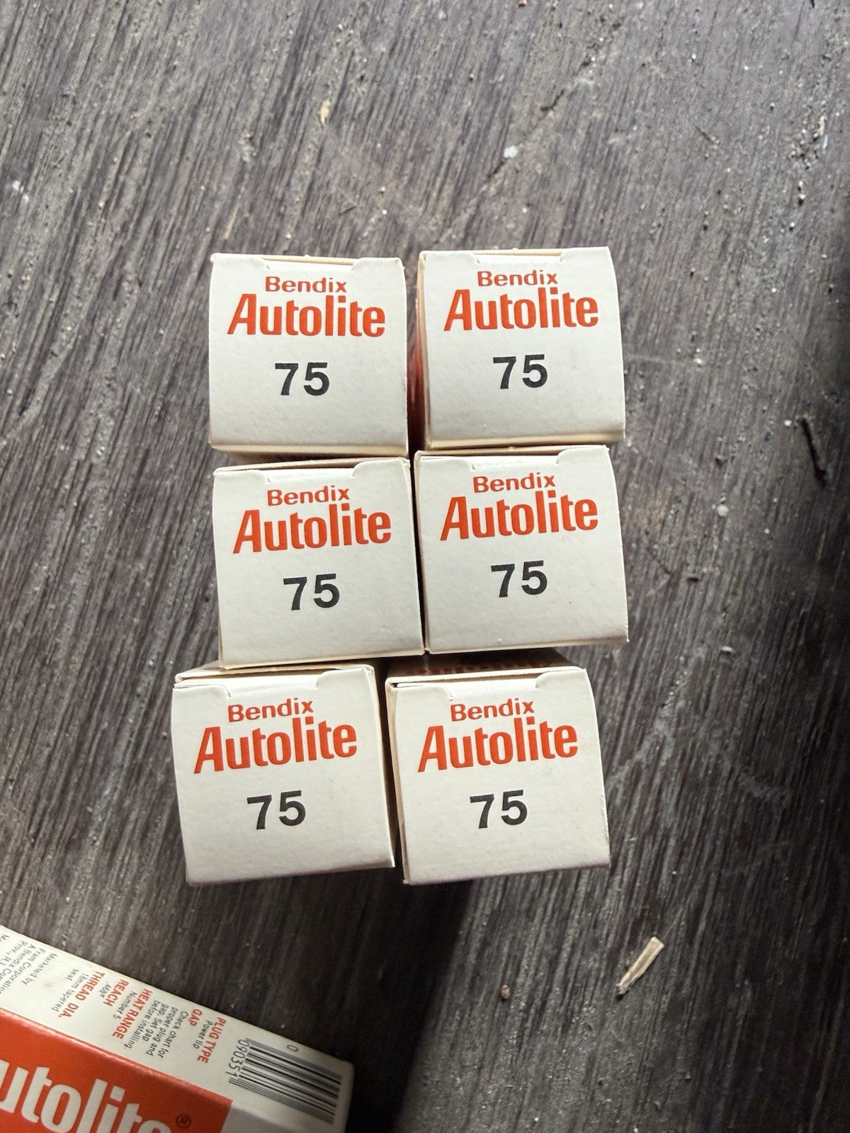 NOS Motorcraft Autolite 75 Spark Plugs Lot Of 60